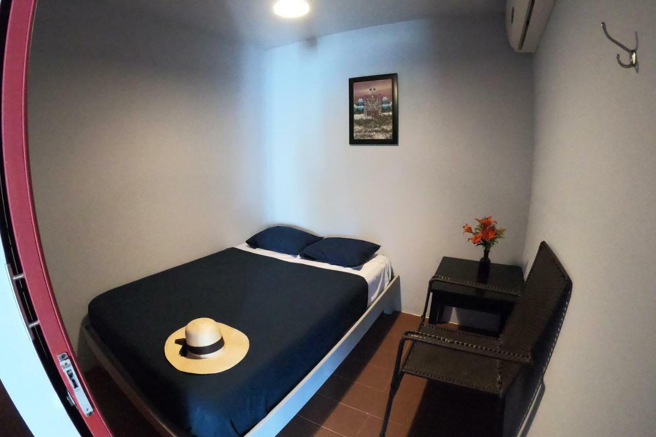 Hostel Auikyani Косумель Экстерьер фото